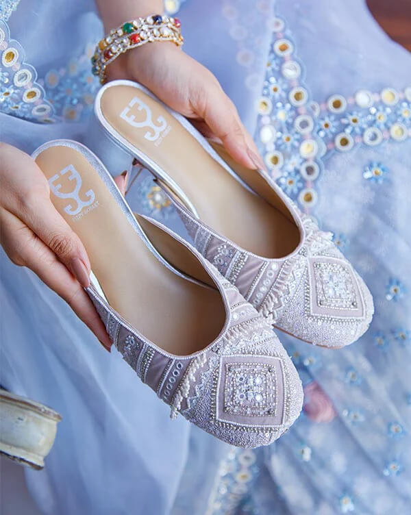 Bridal Footwear Options to Wear Down the Aisle