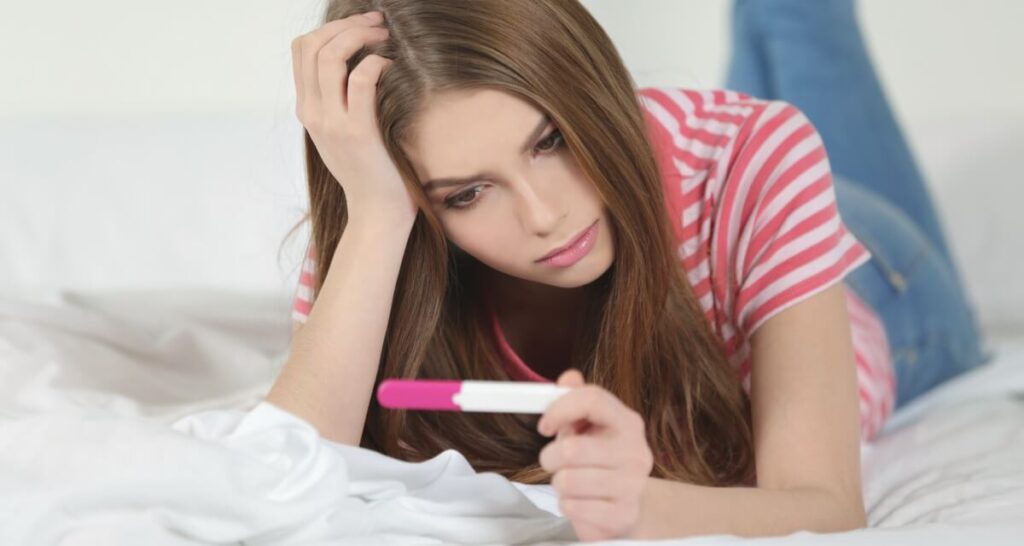 Things You Should Consider Before Going To Get A Pregnancy Test