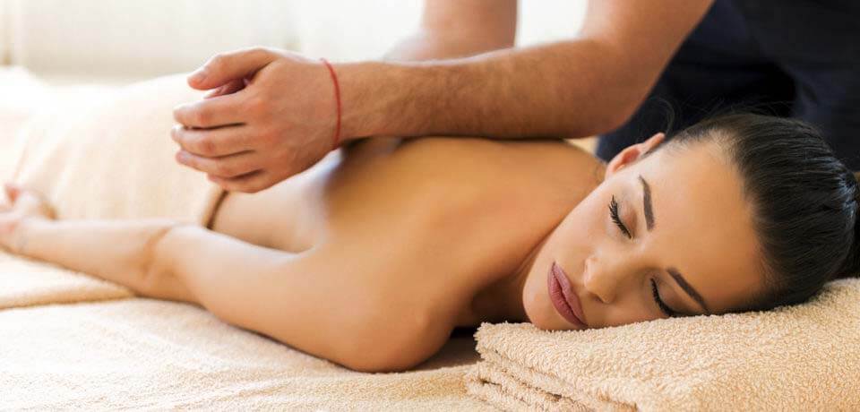 What are the Reasons to go for Deep Tissue Massage?